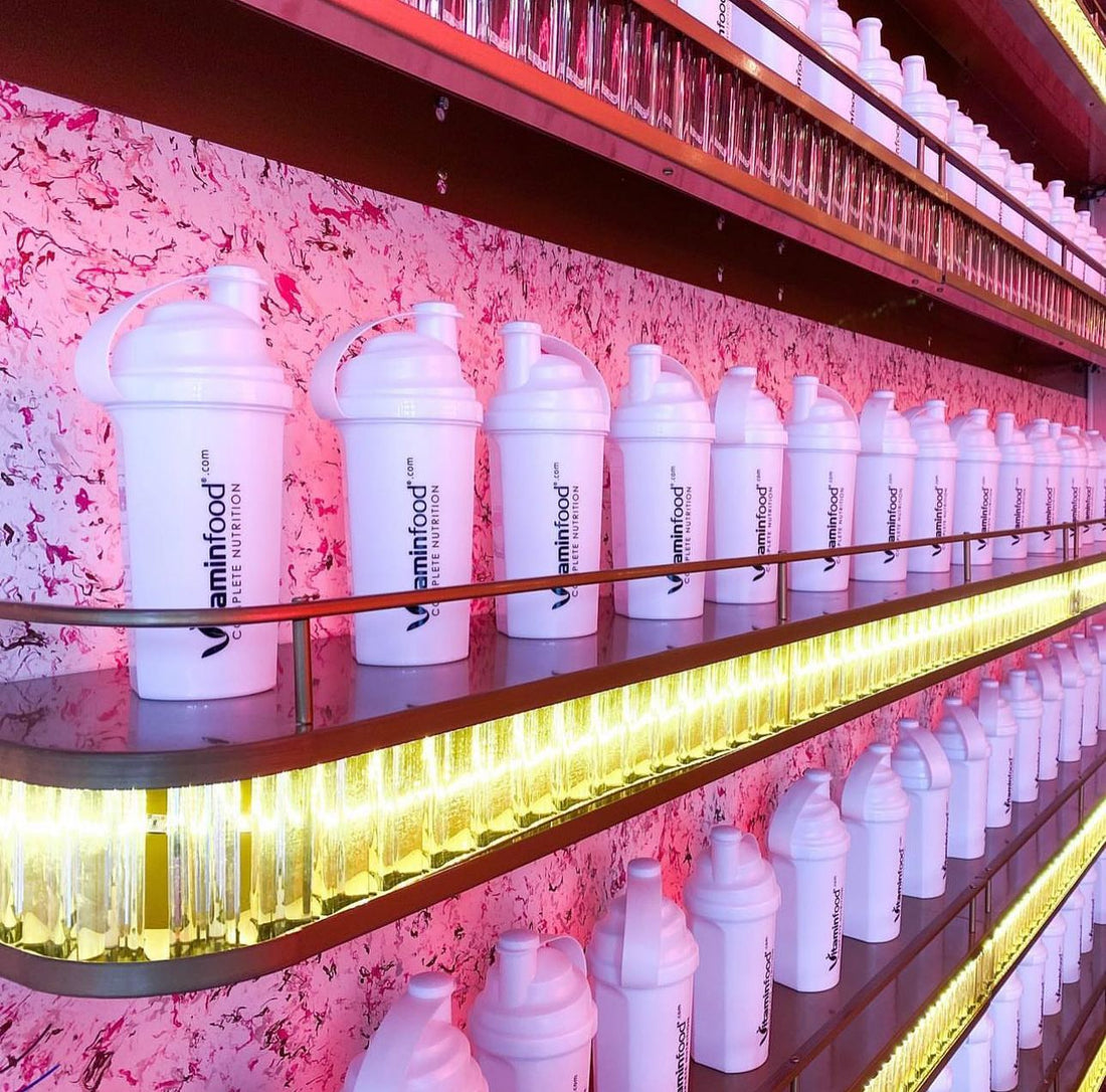 De Kracht van Eiwitpoeder: Optimale Spieropbouw en Gezondheid met Vitaminfood Proteïne Maaltijdshakes